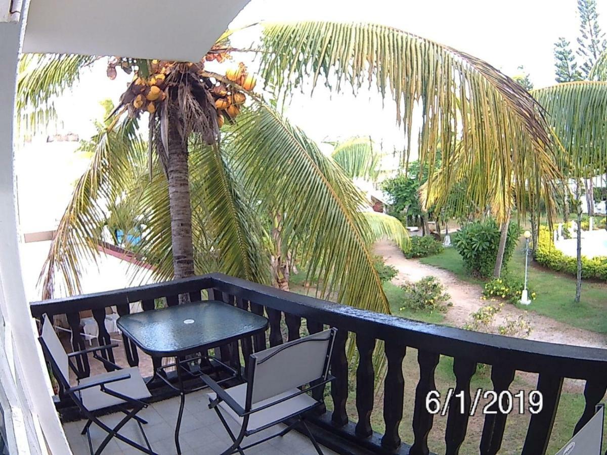 La Francaise Hotell Pereybere Beach Eksteriør bilde